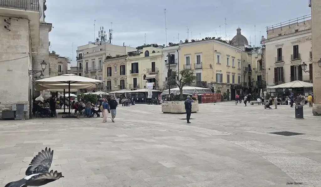 Plaza Mercantile de Bari Plaza Mercantile de Bari